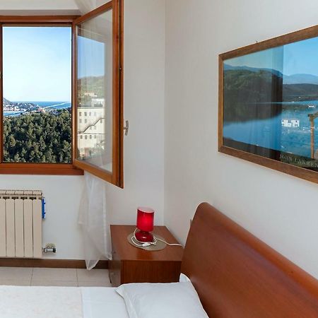 La Terrazza Sul Golfo Apartment La Spezia Bagian luar foto